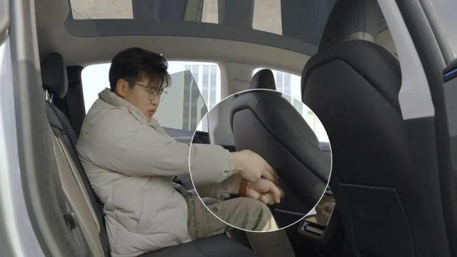 del Y实拍报告这回马斯克没挤牙膏了九游会j9ag久等了！特斯拉焕新版Mo(图3)