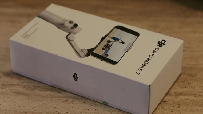 blie 7 Pro稳定器首发初体验！j9国际站549元！大疆OSMO Mo(图8)